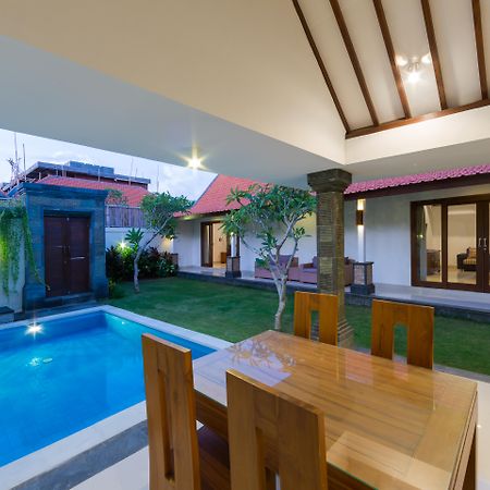 Paisa Villa Seminyak Exteriér fotografie